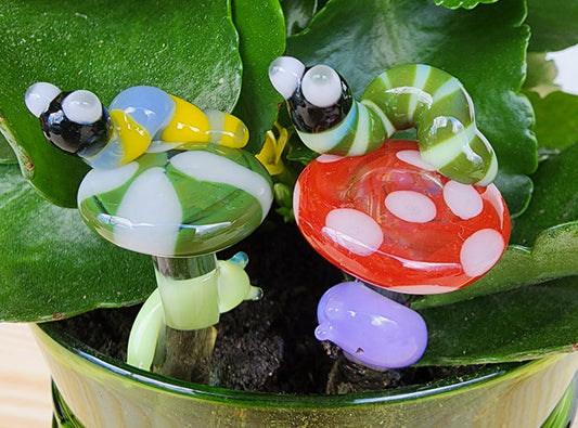 Make Your Own Mini Glass Garden Art- Laurelville, OH